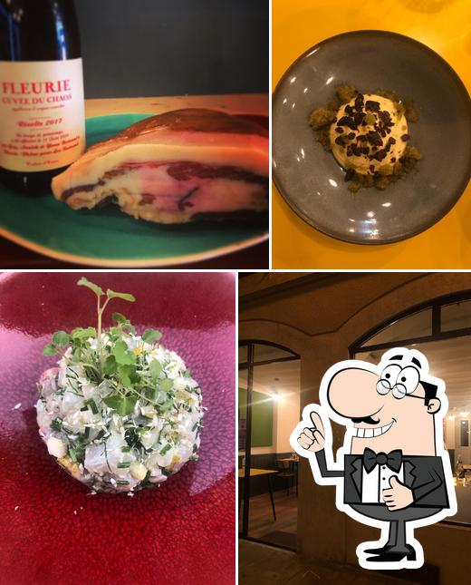 Guarda la foto di Yeast