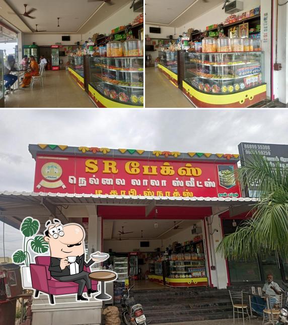 S.R.Bakes