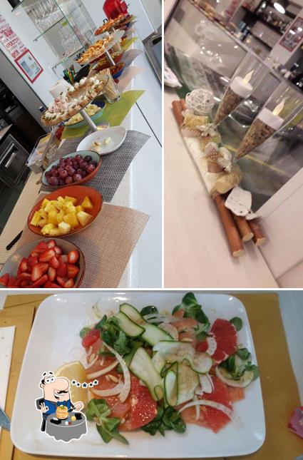 Cibo al Bar Ovest di Suzzani Luigi