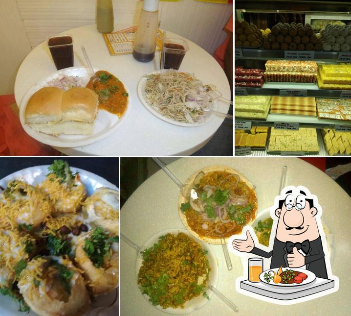 Food at Laddu Gopal