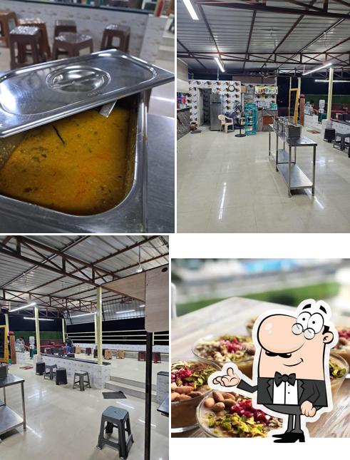 The interior of Moms kitchen