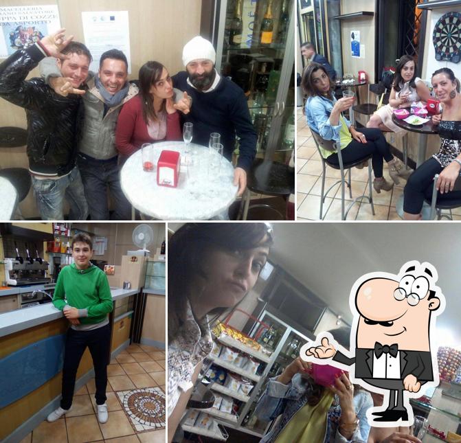 Gli interni di Caffetteria Scusate il ritardo