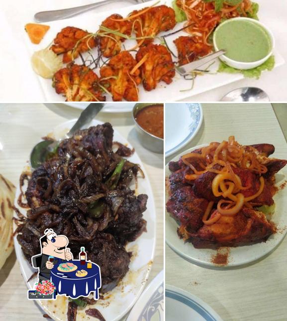Order seafood at Hotel Moon Light