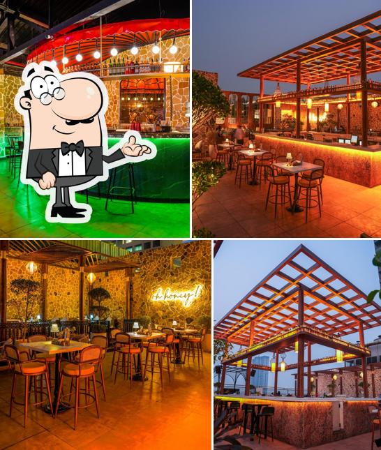 The interior of Oh Honey By Skyhouse