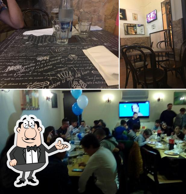 Gli interni di Corner Pub