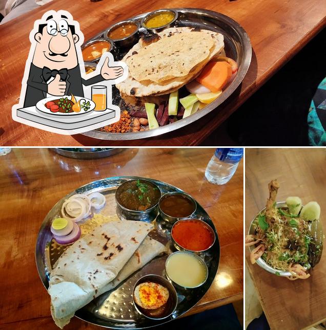 Food at Nanachi Wadi - नानांची वाडी Riverside Restaurant