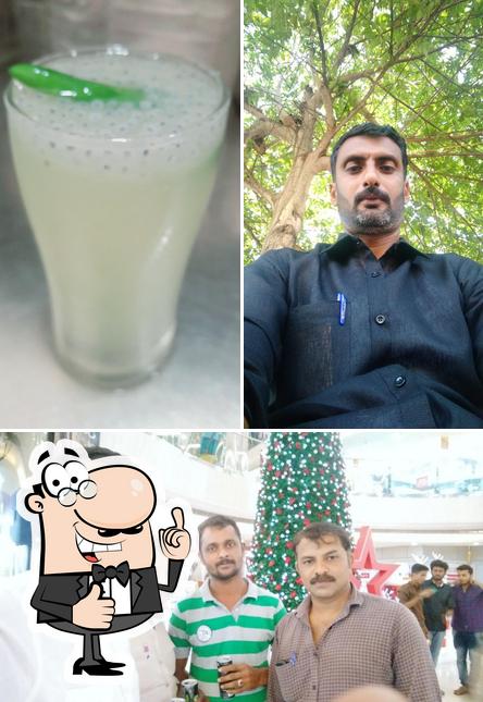 Chakkys Bakery picture