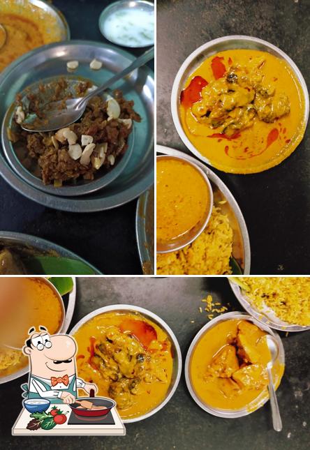 Chicken curry at Kalesha Hotel