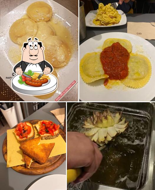 Cibo al Ristorante "Pasta Urbana"