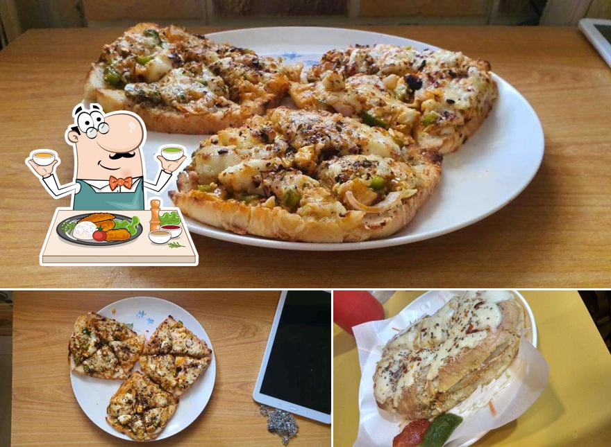 Food at Mumbai Food Cafe