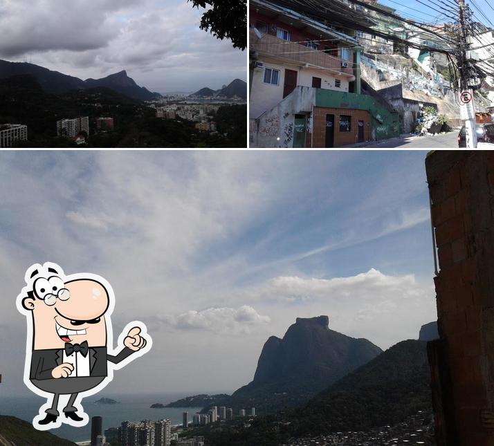 Desfrute da vista da área externa do Bar da Sinuca