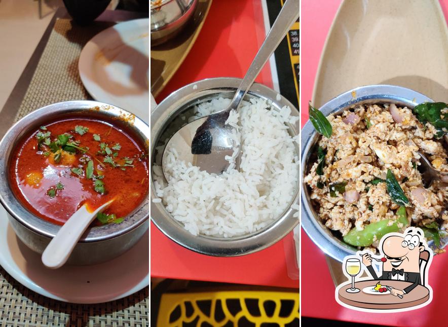 Meals at HALLI MANE