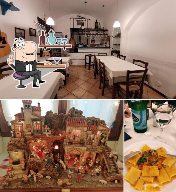 Siediti a un tavolo di L'Osteria