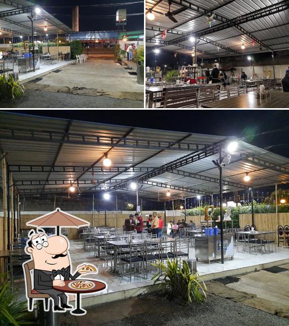 The exterior of New Metro Restaurant