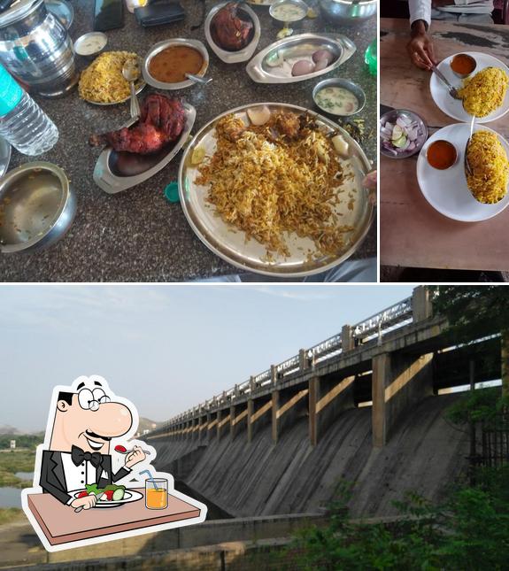 Hotel Jai Hind Hosalingapur is distinguished by food and exterior
