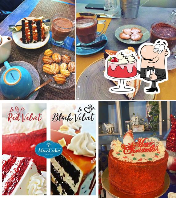 Red velvet cake al Miss Cake Bakery & Co