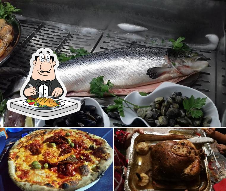 Ristorante Pizzeria La Perla Jonica serve un menu per gli amanti del pesce