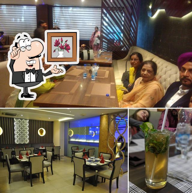 The photo of B-Seven Restaurant ਬੀ - ਸੈਵ੍ਹਨ ਰੈਸਟੋਰੈਂਟ’s interior and alcohol