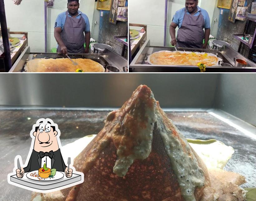 Food at Bhaskar Egg Dosa factari