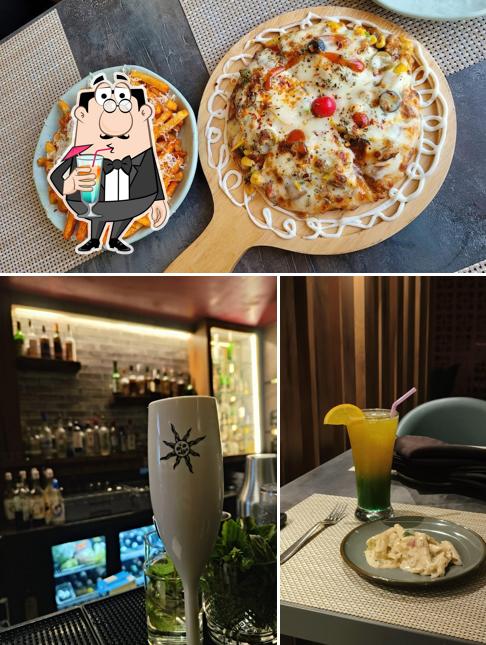 This is the image depicting drink and food at Goldsmith’s Cafe