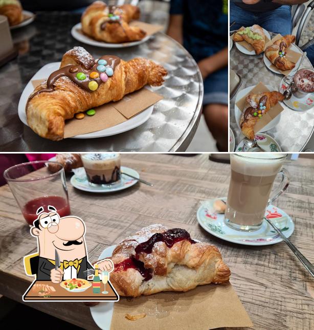 Platti al Caffetteria La Stretta