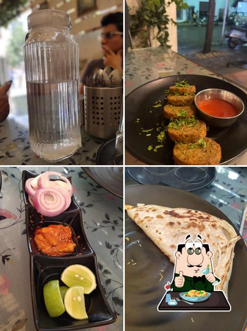 Meals at KHAU