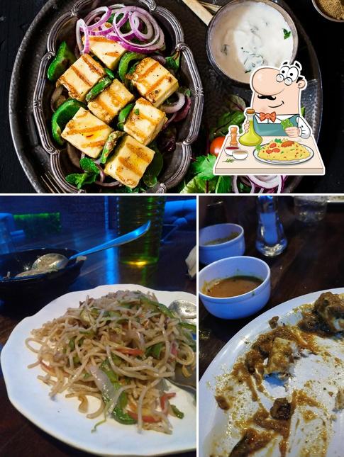 Food at MAJESTIC