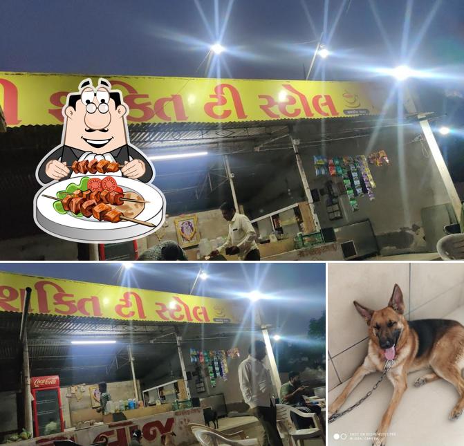 Food at SREE SHAKTI TEA STALL