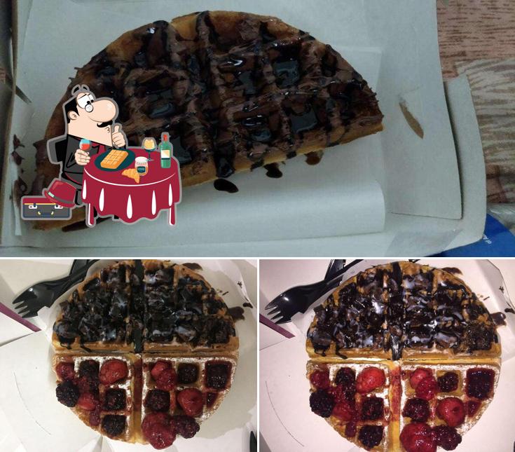 Waffles at Waffle Iron