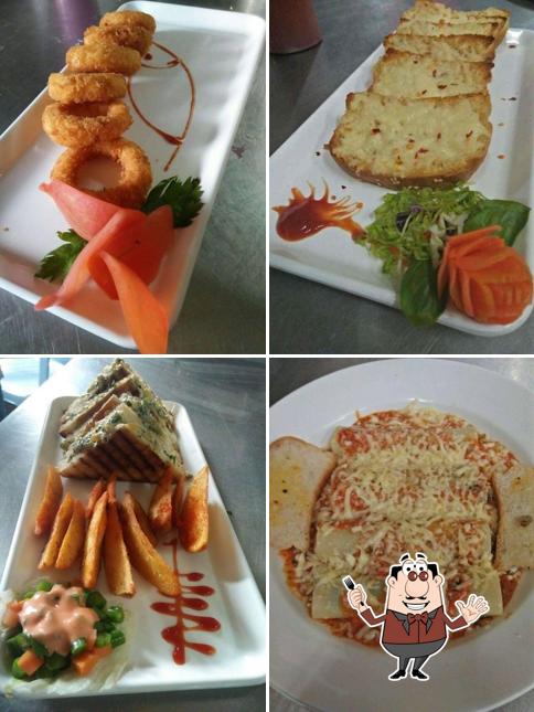 Food at Billionaires Cafe