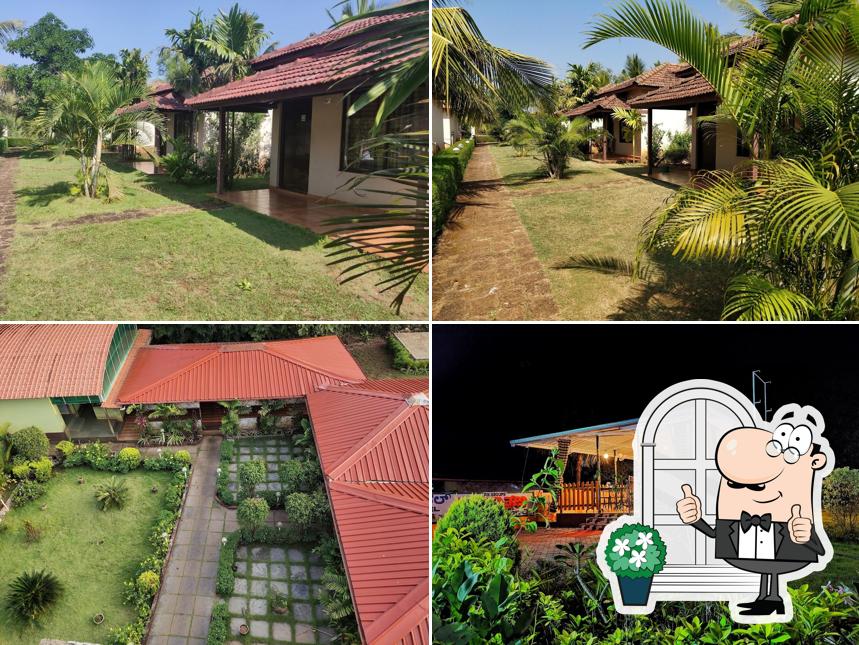 The exterior of Shree Udupi Park Resturant