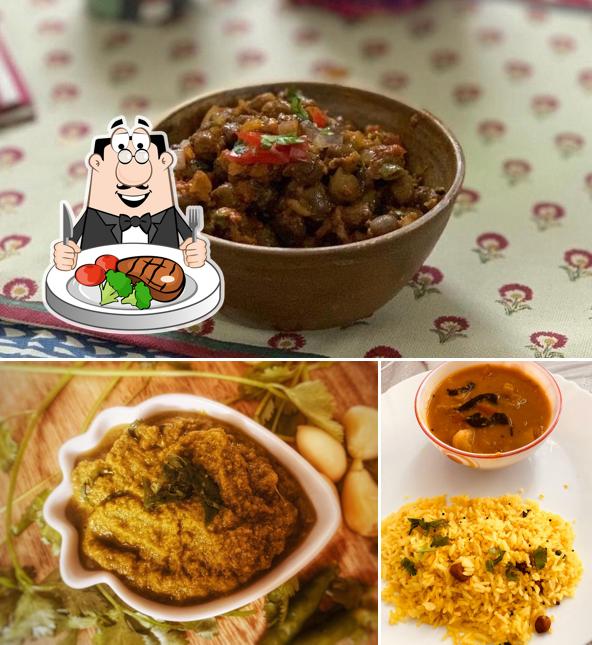 Pick meat dishes at Bhaat.in