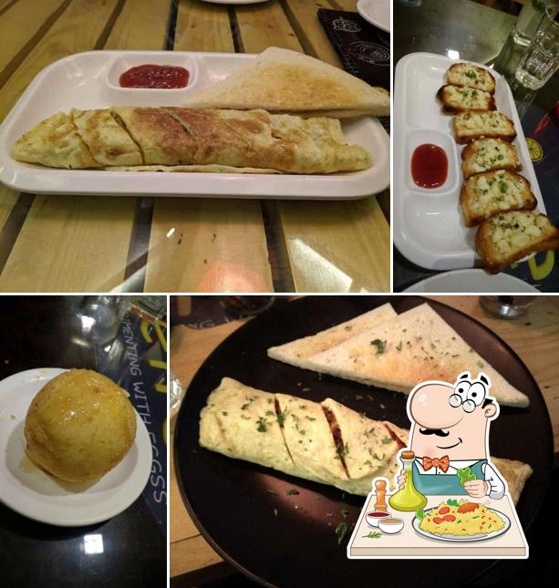 Meals at Yello - Cafe. Best Cafe for Couple, Coffee, Breakfast, Sandwiches, Special Occasion, Kitty Party, Birthday Celebration