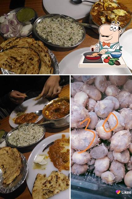 Chicken curry at Chawla's Chicken