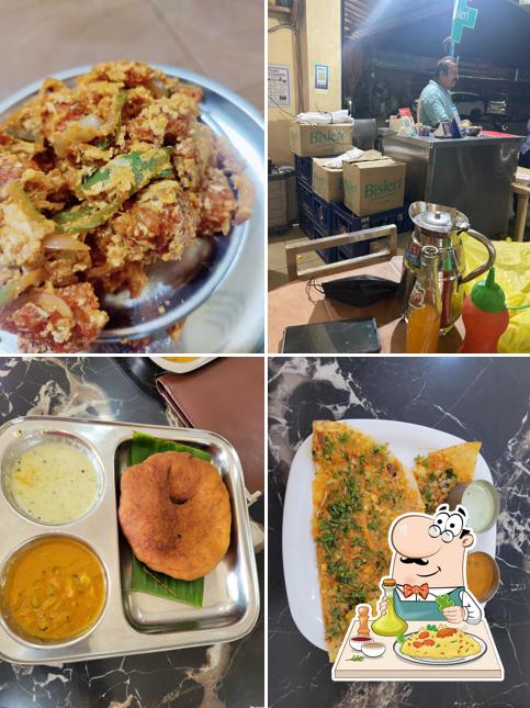 Food at Roti Corner s
