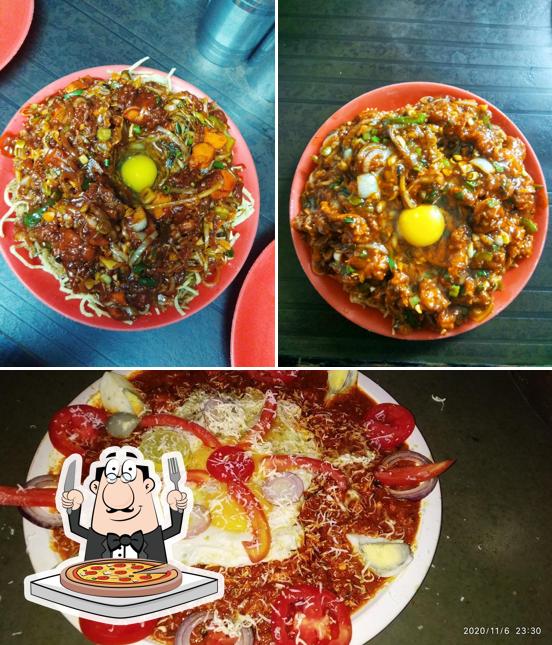 Order various kinds of pizza