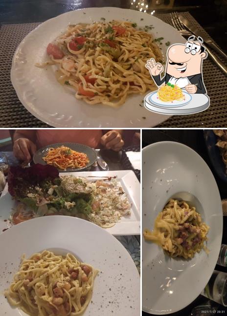 Espaguete carbonara em DOLCE ristorante