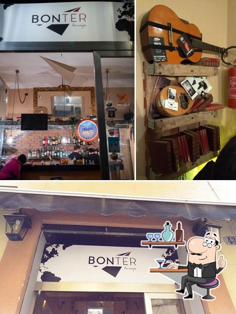 Siediti a un tavolo di Bonter
