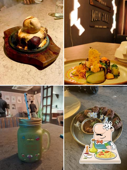 Food at Cafe Monjaai