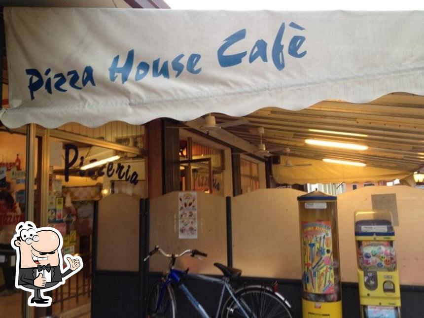 Vedi la foto di Pizza House Cafe'