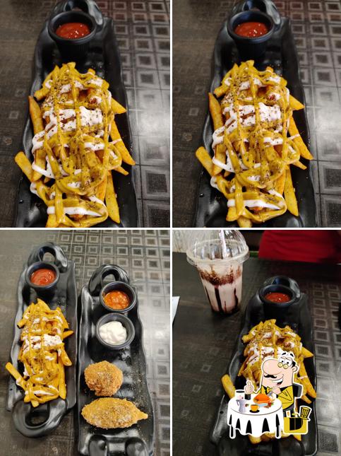 Food at Cafe Story