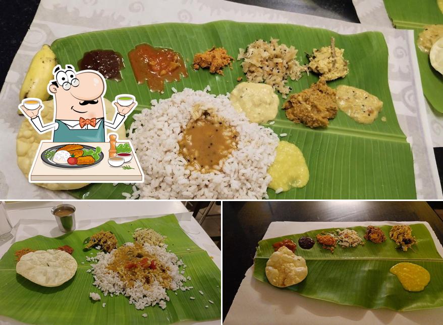 Food at Dhevakeeyam Ootusaala