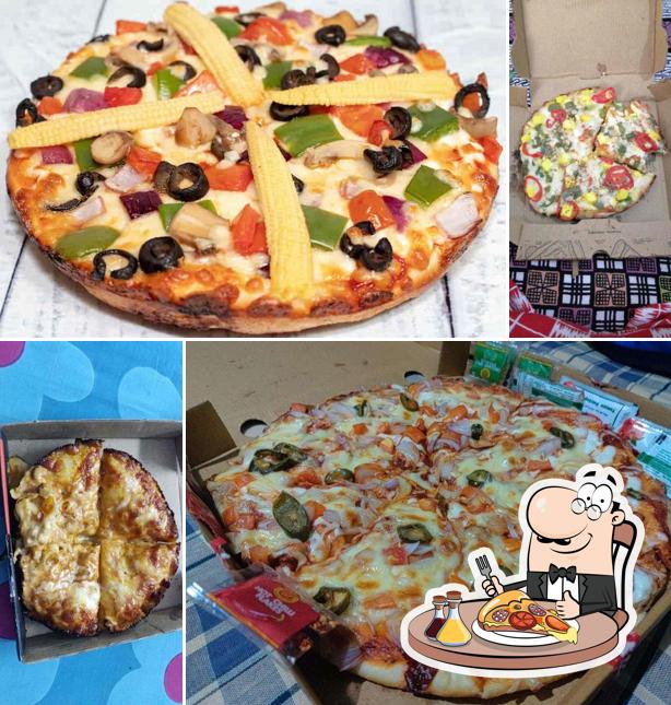 Try out pizza at Pizzasia