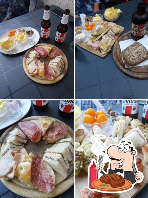 Prova i piatti di carne a Bar Ausonia