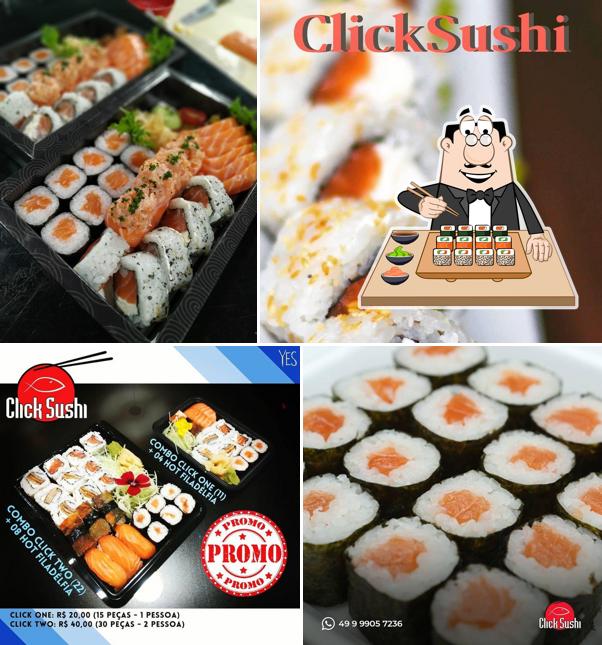 Rolos de sushi são servidos no Click Sushi - Chapecó