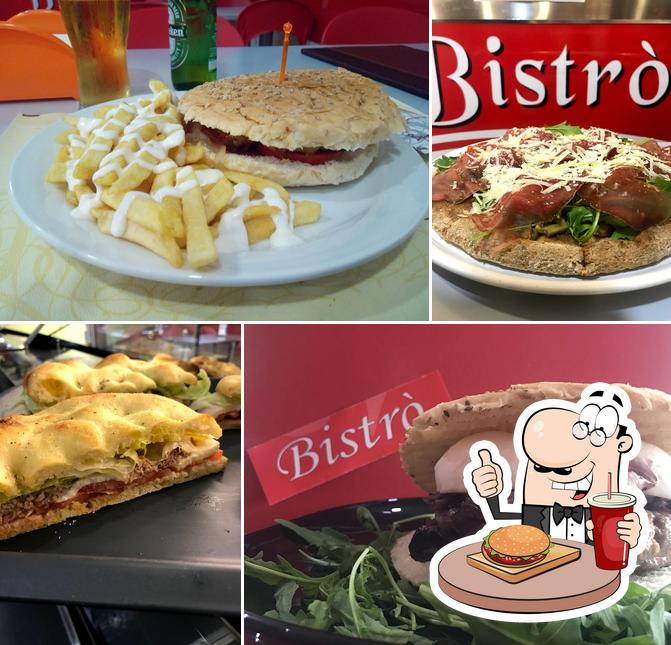 Ordina un hamburger a Bistró