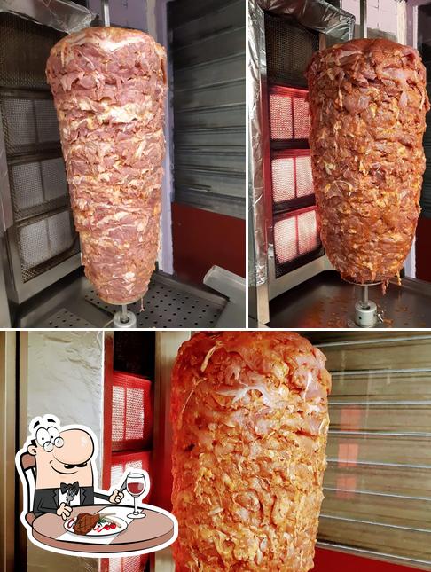 Commandez des repas à base de viande à Royal kebab Taverny (Restaurant Royal) ouvert toute la journée et après midi
