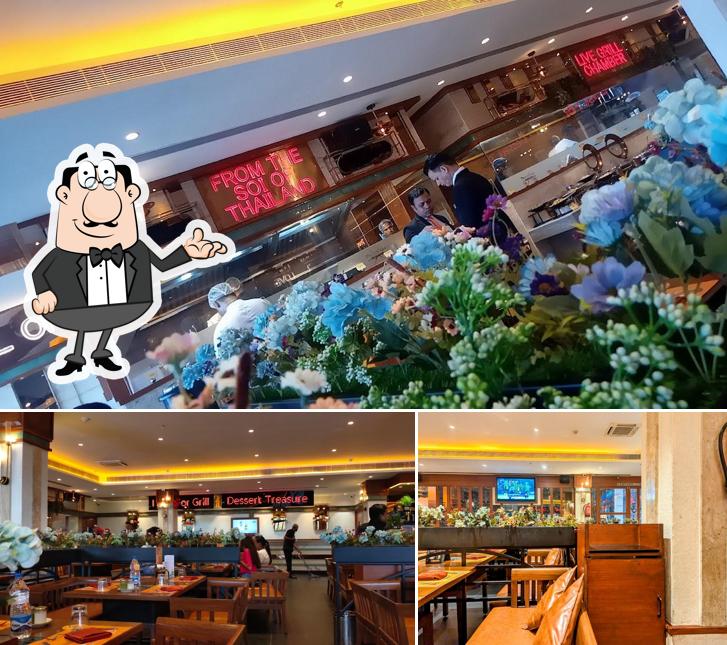Check out how Pirates of Grill looks inside
