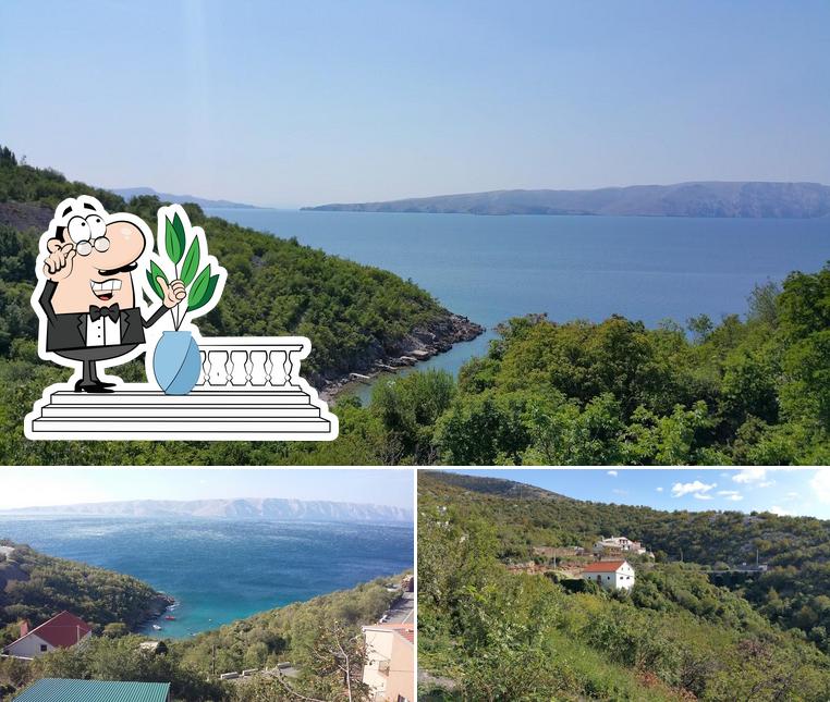 Goditi la vista dagli esterni di Restaurant Adria