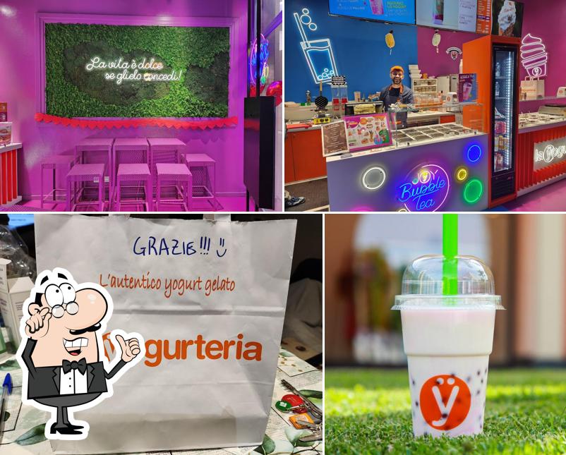 La Yogurteria Magenta